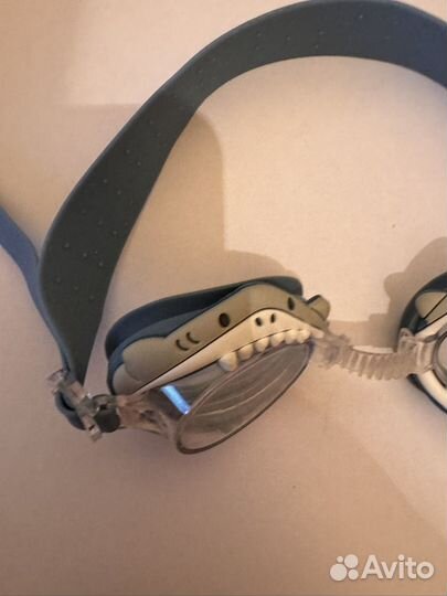 Детские очки для бассейна