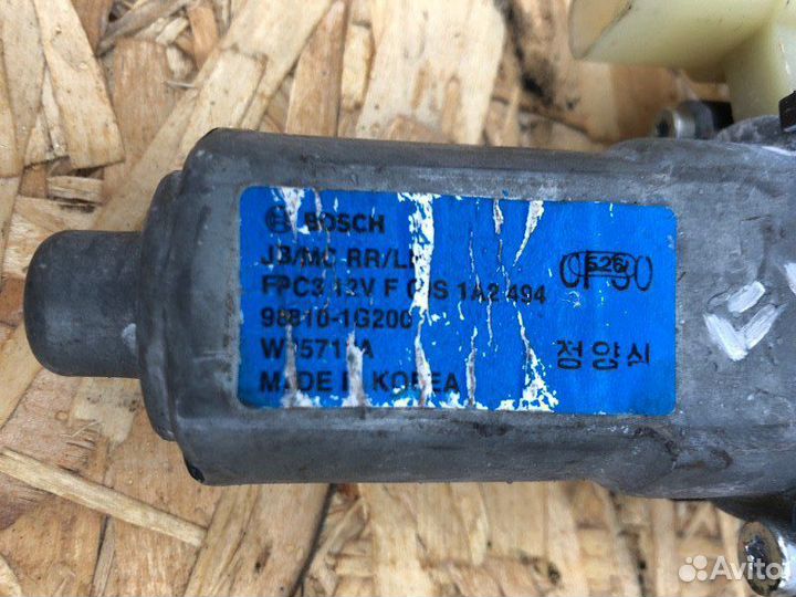 Стеклоподъемник задний Kia Rio 2 хэтчбек G4EE 2010