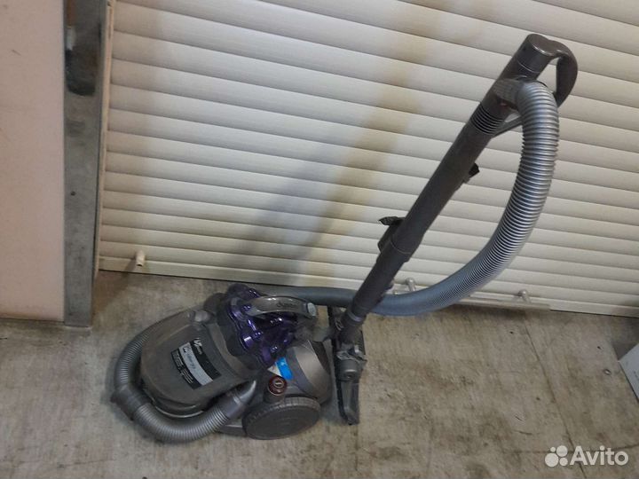Пылесос Dyson DC29 Allergy