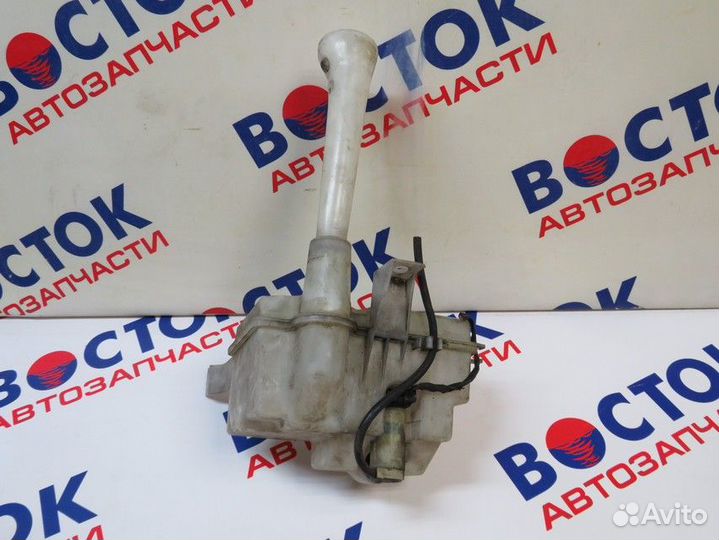 Бачок омывателя nissan bluebird HU13, ENU13, EU13