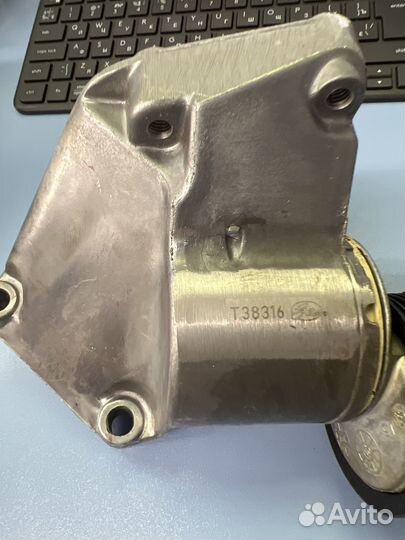 Ролик руч.ремня ford focus 1.4,1.6L 16V 1998 с н