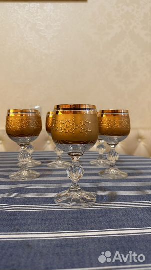 Хрустальные бокалы