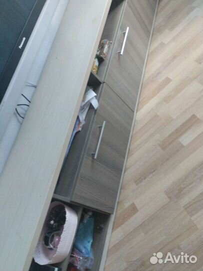 Тумба под телевизор