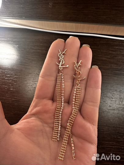 Серьги гвоздики