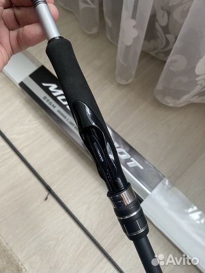 Продам спиннинг Shimano