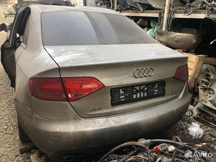 Запчасти audi a4 б8 2.0 Турбо 2010 года