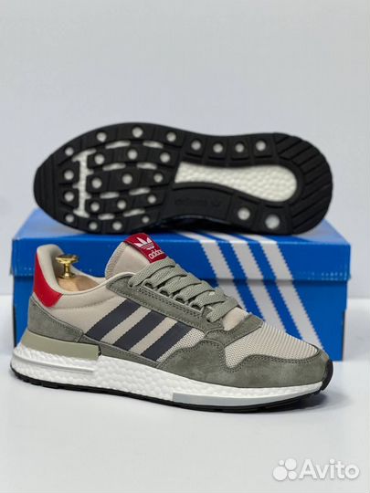 Кроссовки Adidas