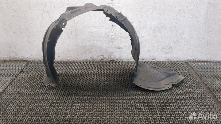 Защита арок (подкрылок) Nissan Elgrand, 1998