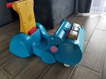 Бегемот fisher price толокар