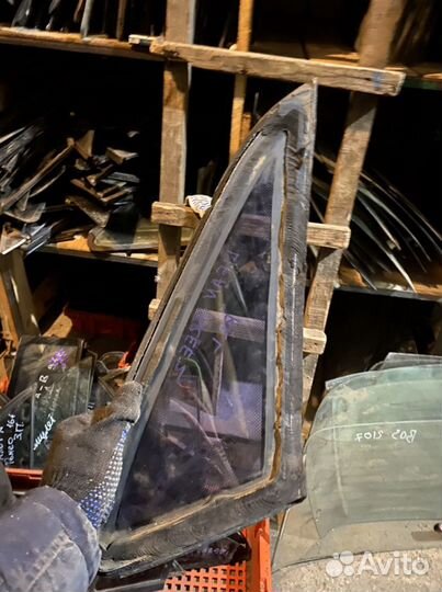 Форточка задняя левая lifan breez