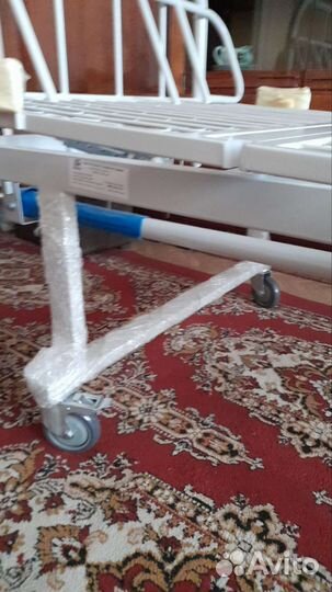 Медицинская кровать для лежачих больных