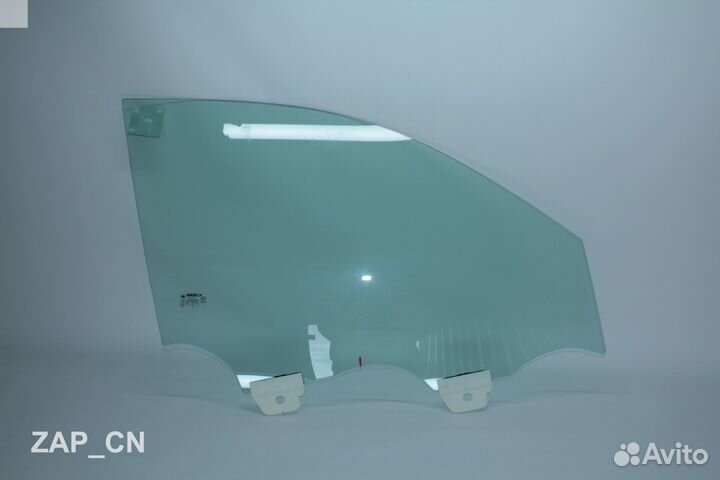 Стекло Geely Monjaro боковое правое триплекс