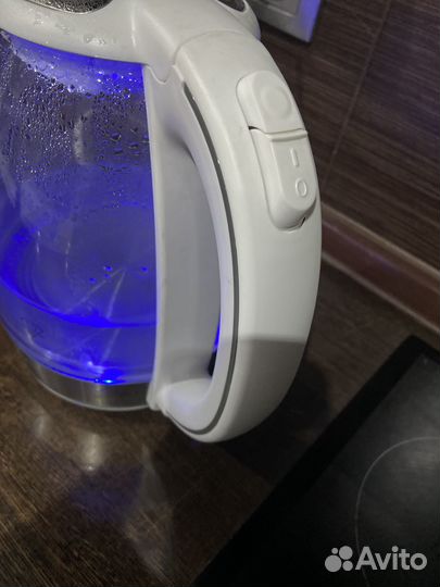 Чайник электрический scarlett