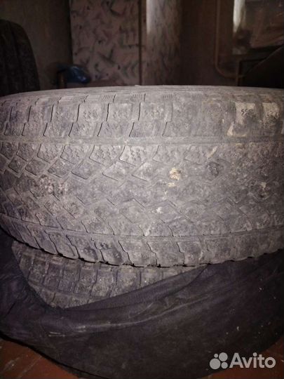 Bridgestone Dueler A/T 693 IV 215/70 R16