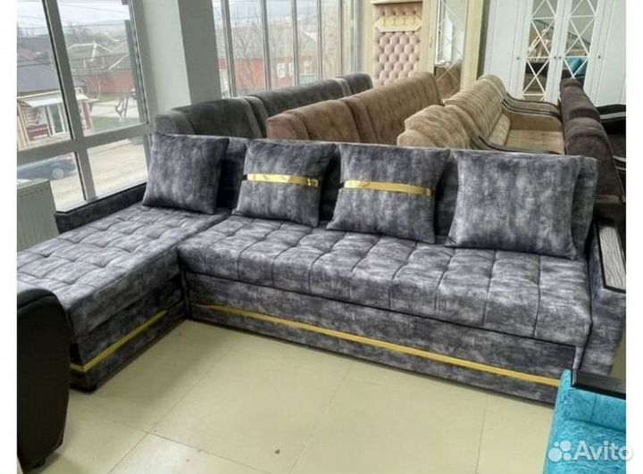 Угловой диван в наличии не б/у