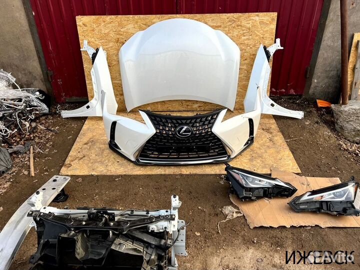 Передняя часть Lexus UX в сборе