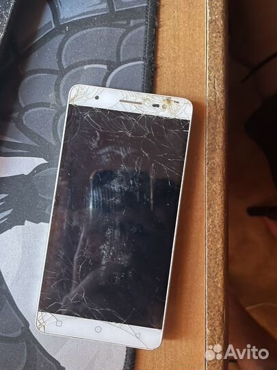 iPhone 4S, 32 ГБ