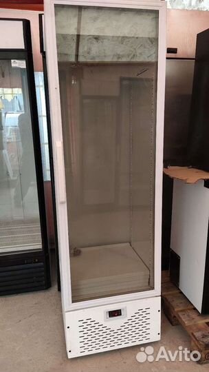 Холодильник витринный атлант