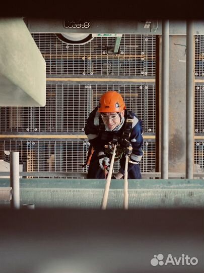 Промышленный альпинист,irata