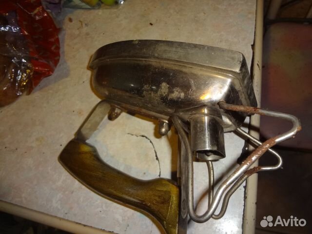 Утюг 1950 годов