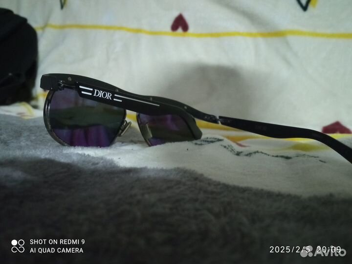 Солнцезащитные очки