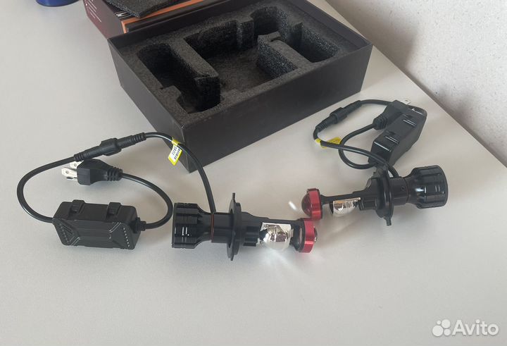 Автомобильные светодиодные лампы М100-H4