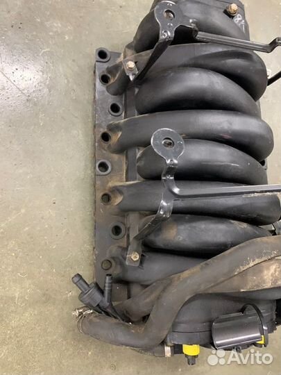 Коллектор впускной Bmw X5 E53