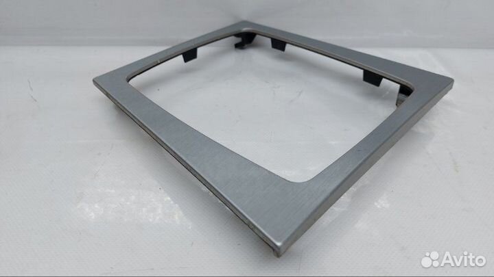 Накладка кулисы Mercedes-Benz C W204 6.3 2009