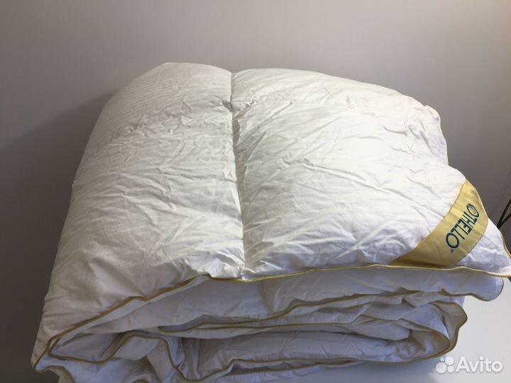 Одеяло пуховое 195х215 см теплое