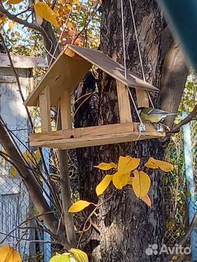 Кормушка для птиц