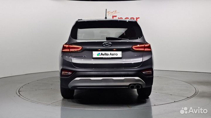 Hyundai Santa Fe 2.0 AT, 2019, 94 431 км