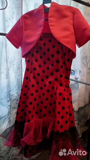 Платье на девочку