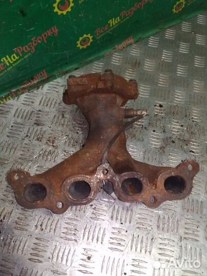 Выпускной коллектор Nissan Micra хечбэк 1.4 2008