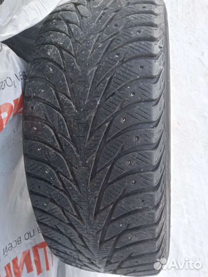 Yokohama IceGuard Stud IG65 205/55 R16
