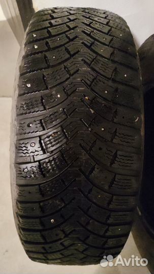 Michelin X-Ice North XIN2 215/65 R16