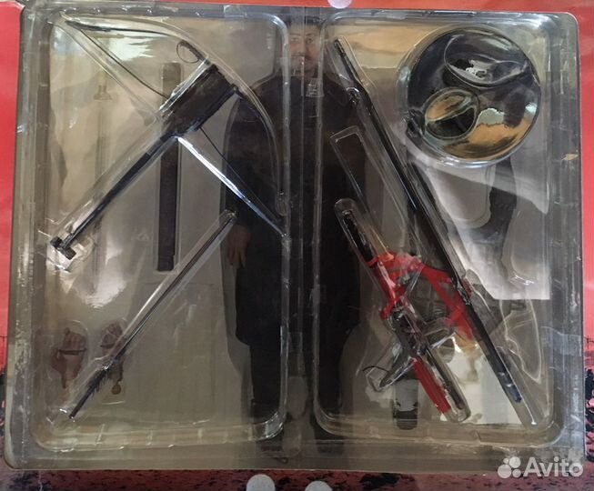 Коллекционная фигурка самурая 1:6