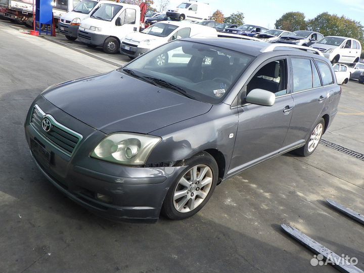 Капот toyota avensis T25 2005