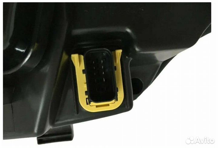 Блок-фара правая УАЗ Патриот с 2015 года