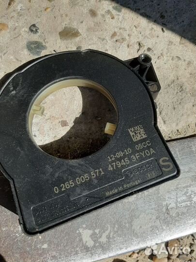 Датчик угла поворота Ниссан Жук,Nissan Juke