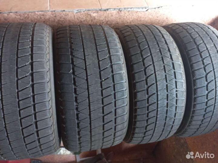 Bridgestone Blizzak DM-V3 275/40 R20 и 315/35 R20 110T