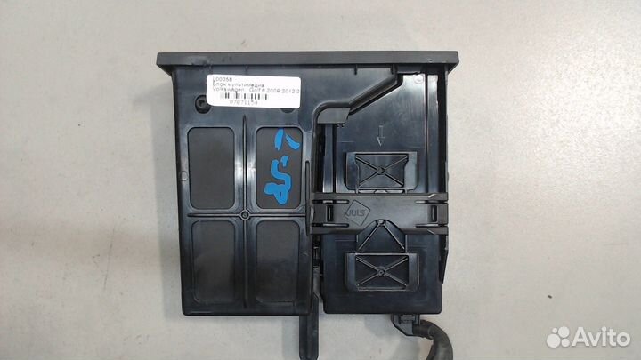 Блок мультимедиа Volkswagen Golf 6, 2011