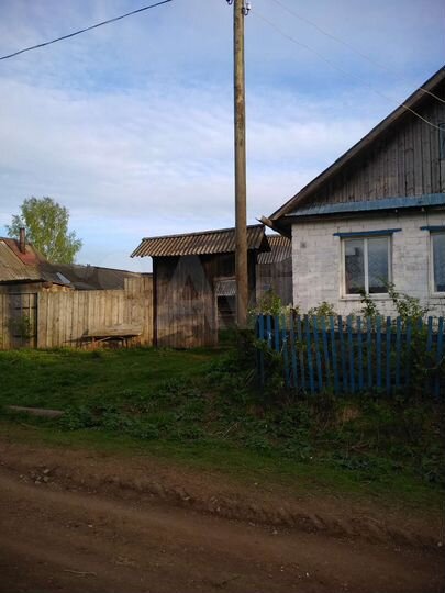 Дом 32 м² на участке 50 сот.