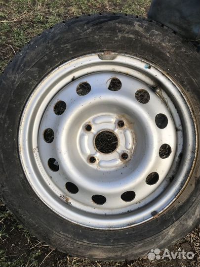 Bridgestone Dueler H/L 33A 19.5/60 R15C