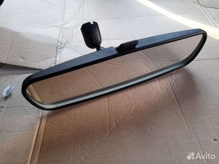 Зеркало заднего вида салонное 011681