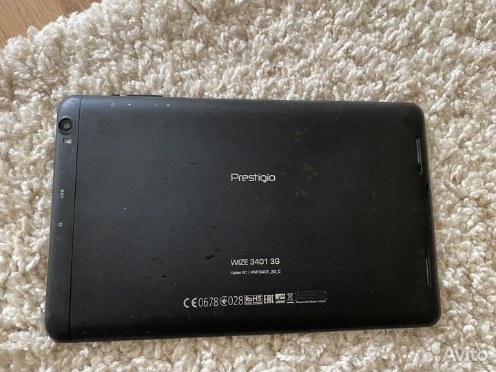 Планшет Prestigio pmt3401