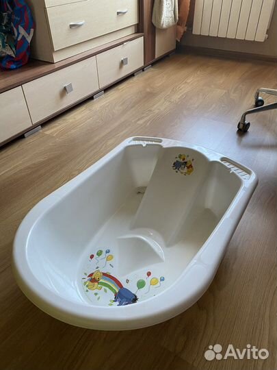 Ванночка для купания с горкой