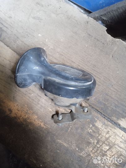 Звуковой сигнал на авто