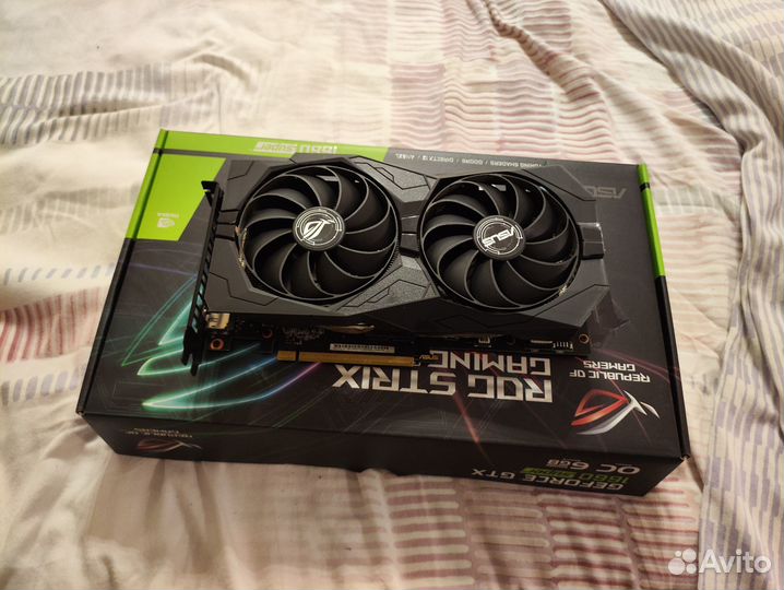 Три штуки GeForce GTX 1660 Super asus ROG Strix