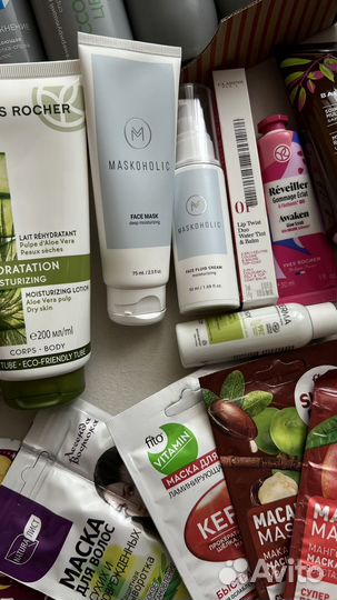 Набор косметики целиком