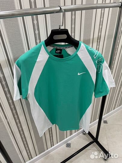 Футболка Nike